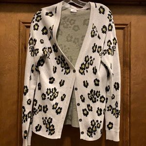 Cabi leopard print cardigan size Med